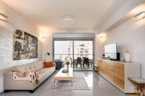 Urban Gem with Outdoor Lounge by Sea N' Rent